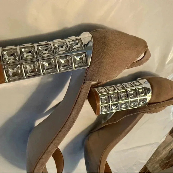 Madden Girl Banoinn Heeled Sandal Size 9 - Picture 8 of 8